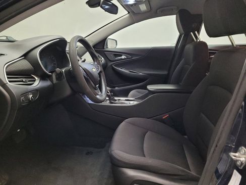 Used 2022 Chevrolet Malibu LT FWD image 17