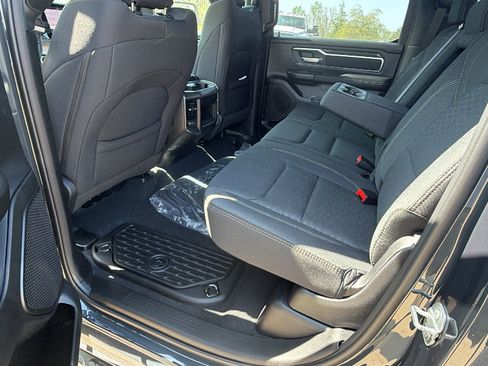 New 2026 RAM 1500 Big Horn w/ Night Edition AWD/4WD image 19