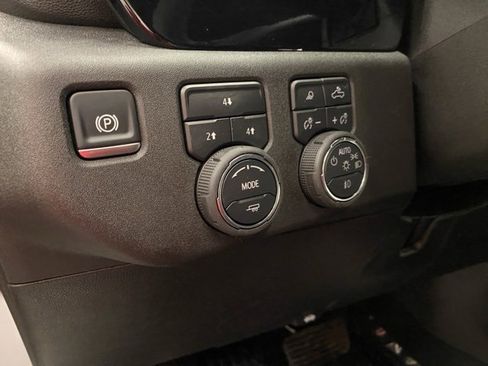 New 2025 Chevrolet Silverado 2500 LT w/ Z71 Chrome Sport Edition image 32