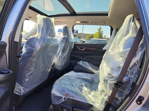 New 2025 Subaru Ascent Touring image 5