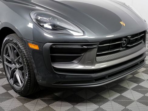 New 2026 Porsche Macan Turbo image 39