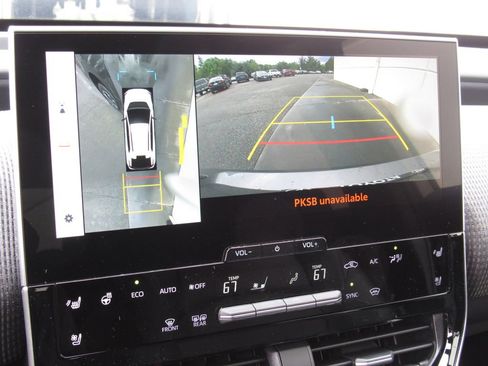 Certified 2024 Toyota bZ4X AWD w/ Weather Package image 35