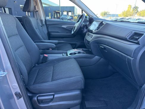 Used 2021 Honda Ridgeline Sport image 19