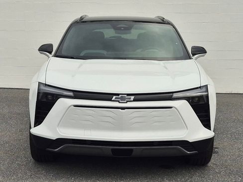 New 2025 Chevrolet Blazer EV LT AWD/4WD image 10