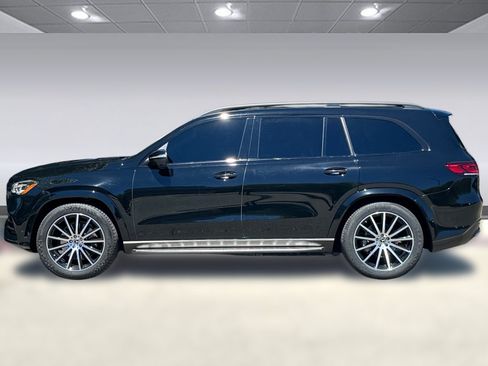 Used 2022 Mercedes-Benz GLS 450 4MATIC image 2