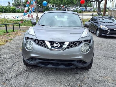 Used 2015 Nissan Juke S AWD/4WD image 2