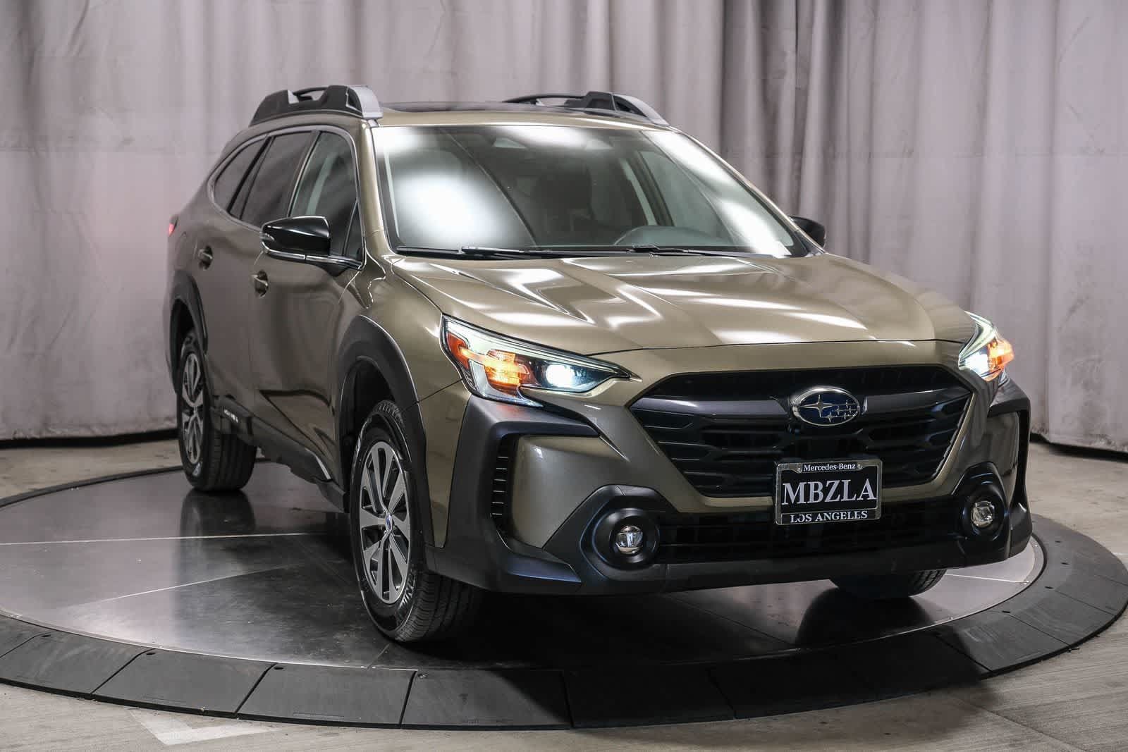 Used 2024 Subaru Outback Premium AWD/4WD image 5
