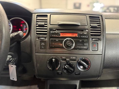 Used 2010 Nissan Versa 1.8 S w/ PWR Plus Pkg FWD image 15