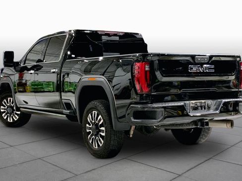 Used 2024 GMC Sierra 2500 Denali Ultimate AWD/4WD image 12