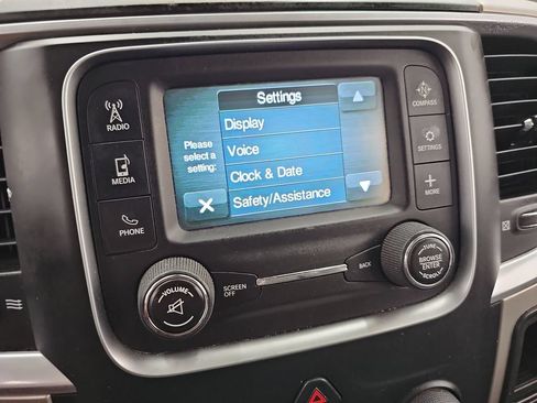 Used 2019 RAM 1500 Classic SLT RWD image 25