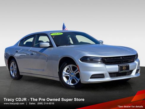 Used 2021 Dodge Charger SXT w/ Leather Interior Group image 1