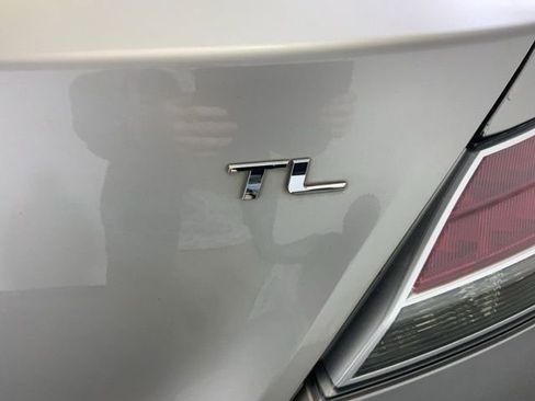 Used 2010 Acura TL image 11