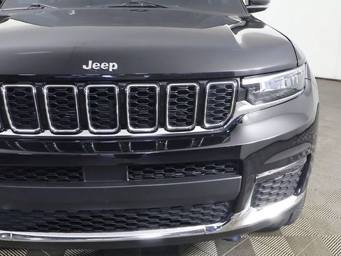 Used 2021 Jeep Grand Cherokee L Limited AWD/4WD image 15