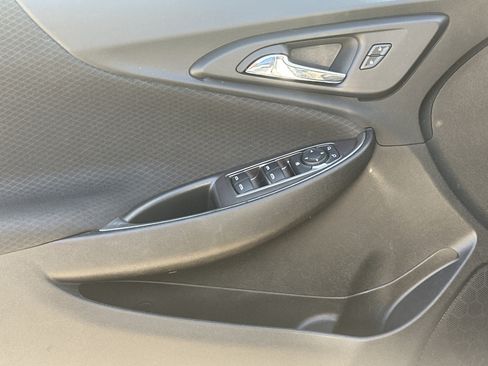Used 2022 Chevrolet Malibu LT FWD image 10
