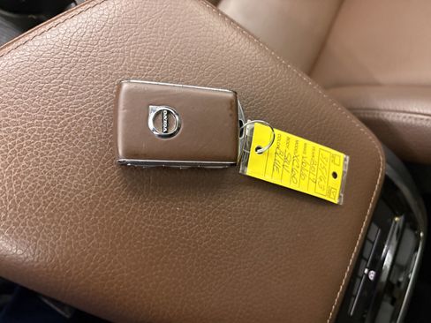Used 2019 Volvo XC60 T6 Inscription image 33