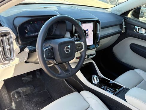 New 2026 Volvo XC40 B5 Plus w/ Protection Package Premier image 14