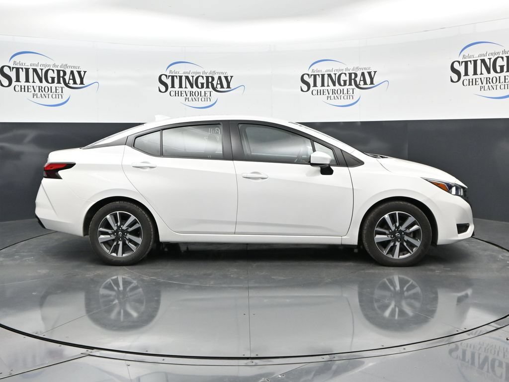 Used 2024 Nissan Versa SV FWD image 8