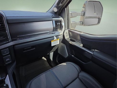 New 2026 Ford F250 Platinum image 12
