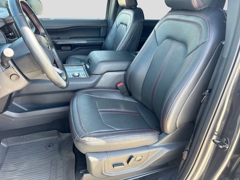 Used 2023 Ford Expedition Max Limited AWD/4WD image 19