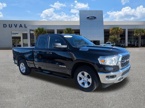 Used 2023 RAM 1500 Big Horn image 2