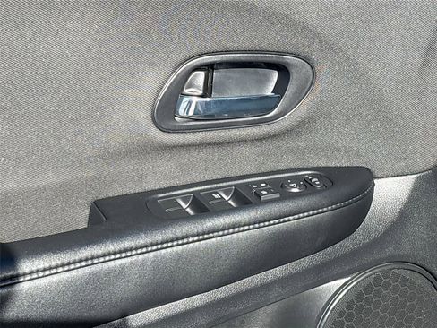 Used 2022 Honda HR-V Sport image 20