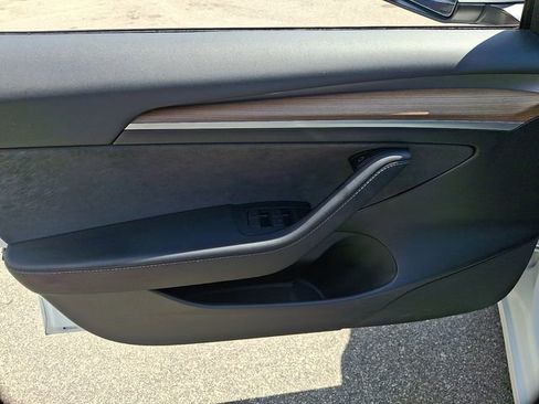 Used 2023 Tesla Model 3 Standard Range RWD image 14