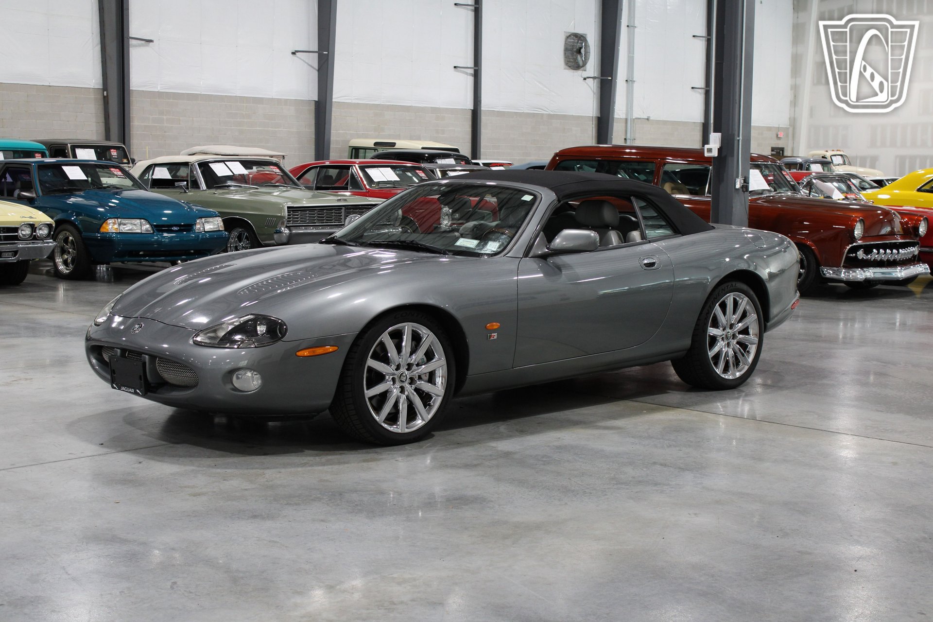 Used 2004 Jaguar XK8 Convertible RWD image 2