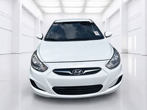 Used 2012 Hyundai Accent GS FWD image 6