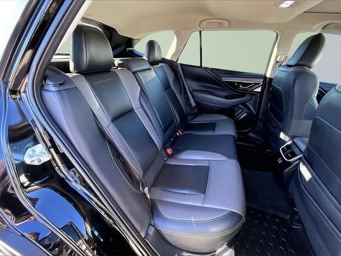 Used 2023 Subaru Outback Onyx Edition image 28