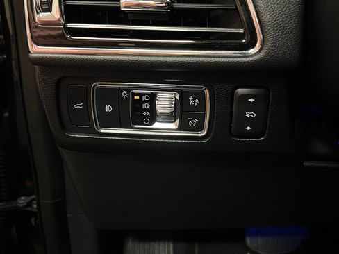 Used 2022 Lincoln Navigator L Reserve image 24