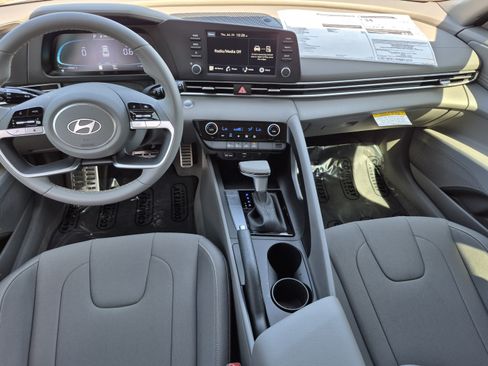 New 2026 Hyundai Elantra Sport FWD image 14
