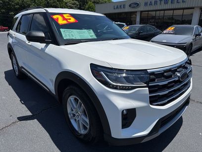 Used 2025 Ford Explorer Active w/ Active Comfort Package