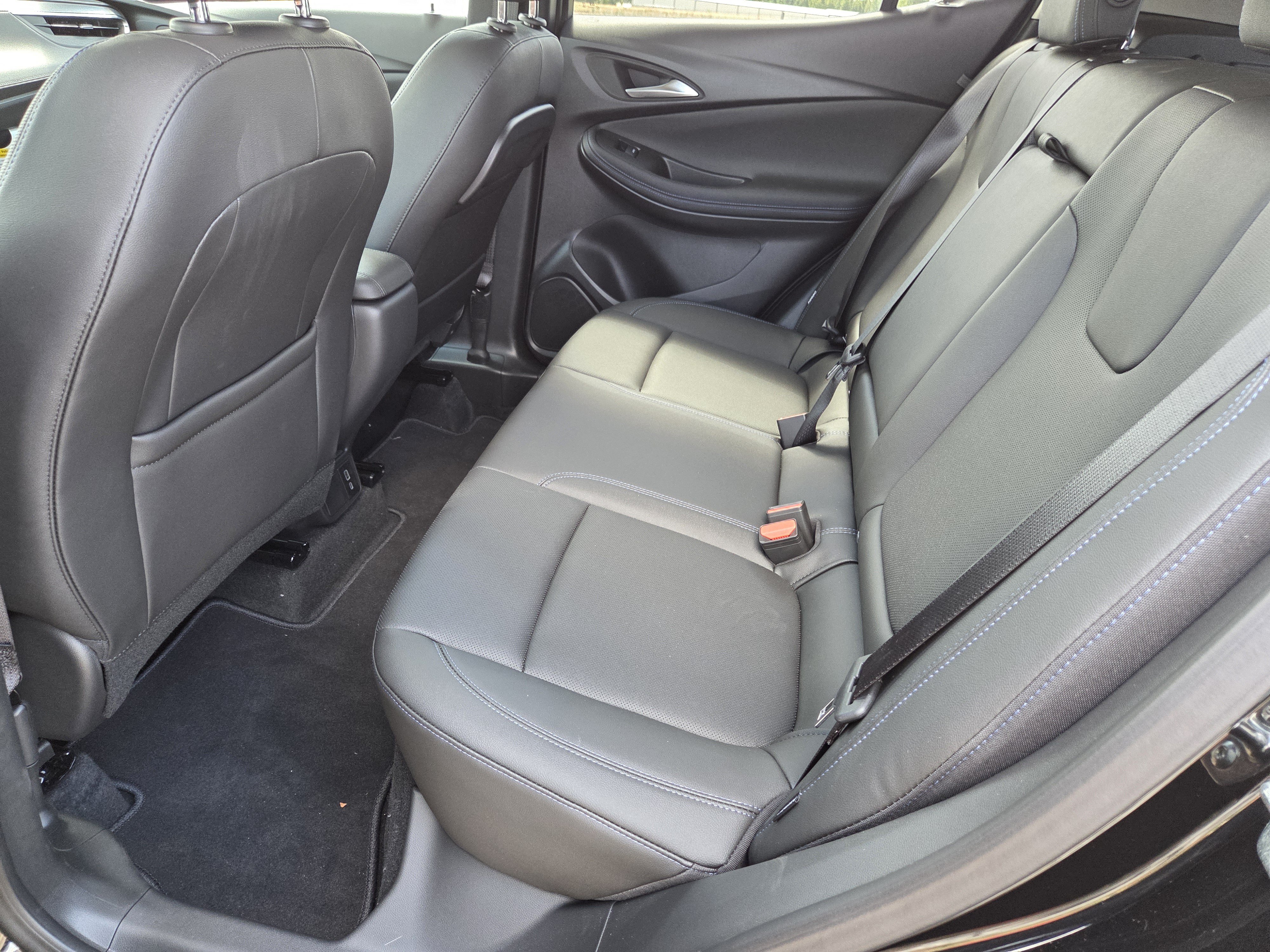 New 2026 Buick Encore GX Sport Touring w/ Advanced Technology Package FWD image 22
