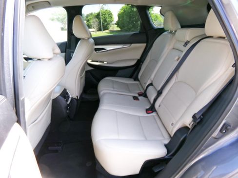 Used 2021 INFINITI QX50 Luxe FWD image 13