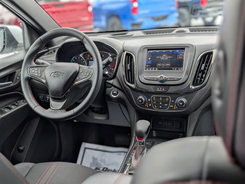 Used 2023 Chevrolet Equinox RS image 15