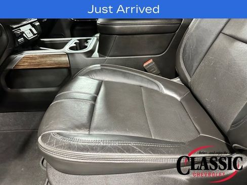 Used 2020 Chevrolet Silverado 3500 High Country w/ Technology Package image 27