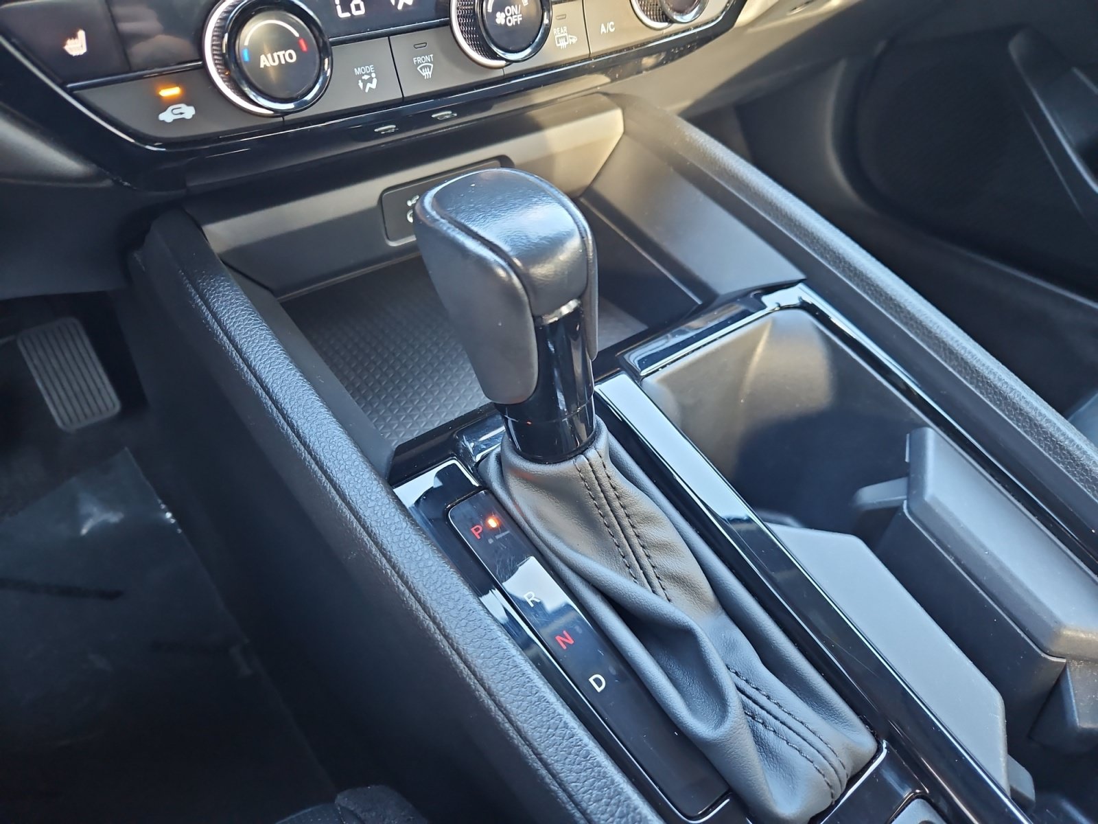 Used 2023 Honda Accord EX-L image 24