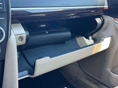 Used 2013 Toyota Camry XLE image 22