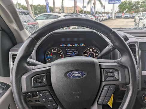 Used 2017 Ford F150 XLT w/ Equipment Group 302A Luxury RWD image 27