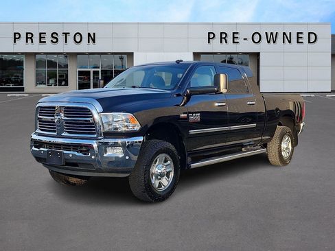 Used 2018 RAM 2500 Big Horn image 1
