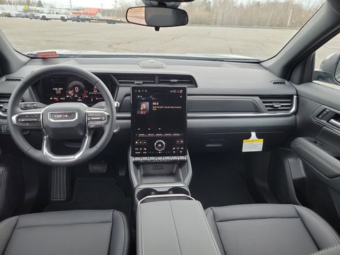 New 2026 GMC Terrain Elevation w/ Elevation Premium Package image 3