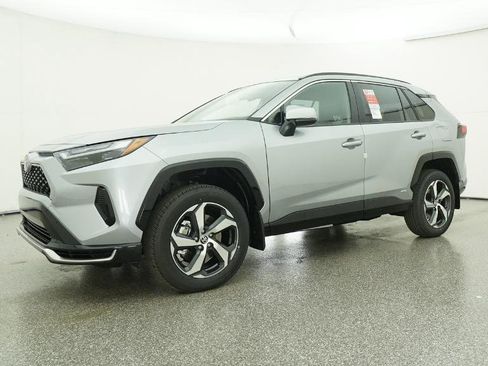 New 2025 Toyota RAV4 SE image 69