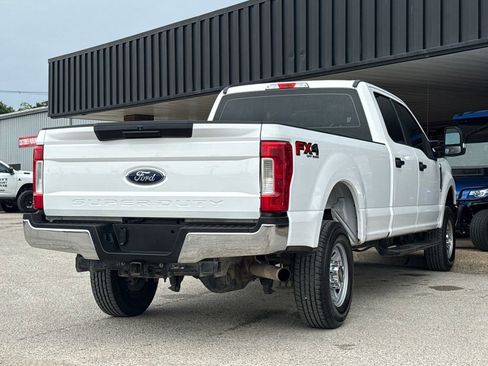 Used 2019 Ford F250 XL w/ Power Equipment Group AWD/4WD image 9