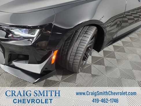 Used 2023 Chevrolet Camaro ZL1 image 34