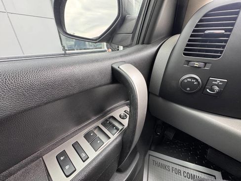 Used 2012 Chevrolet Silverado 1500 LS image 20