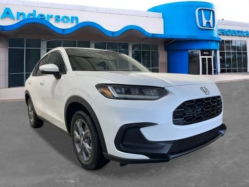 New 2026 Honda HR-V LX image 8