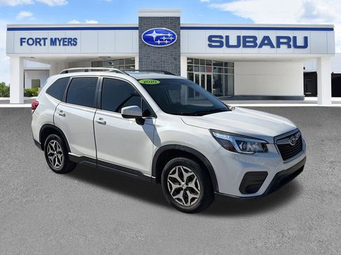 Used 2020 Subaru Forester Premium image 1