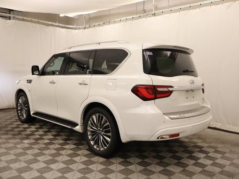 Used 2020 INFINITI QX80 Luxe w/ Proactive Package RWD image 3