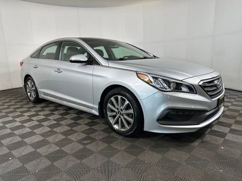 Used 2016 Hyundai Sonata Limited w/ Option Group 04 image 2