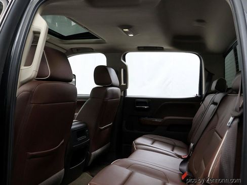 Used 2016 Chevrolet Silverado 1500 High Country w/ High Country Premium Package AWD/4WD image 13
